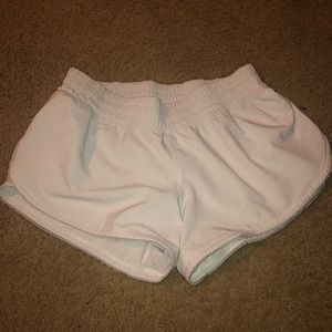 White lululemon shorts